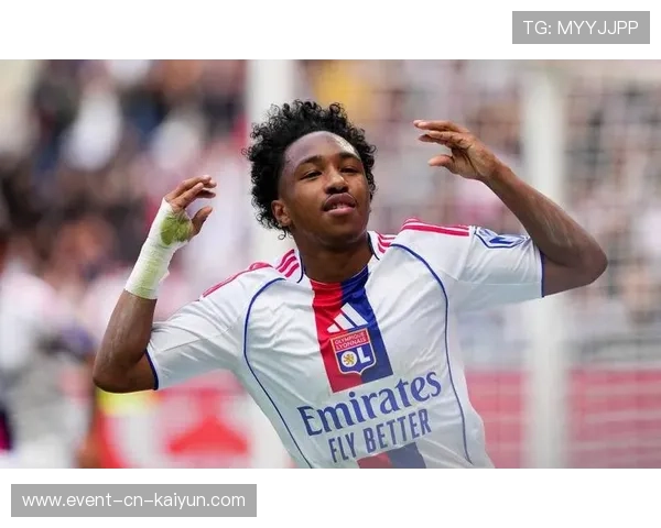 尼斯前锋索菲亚内·迪奥普本赛季状态火热，已打入6球